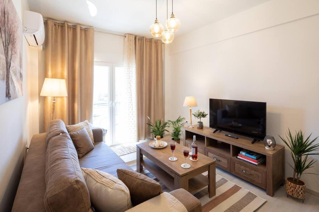 Afrodite's Cosy And Lovely *